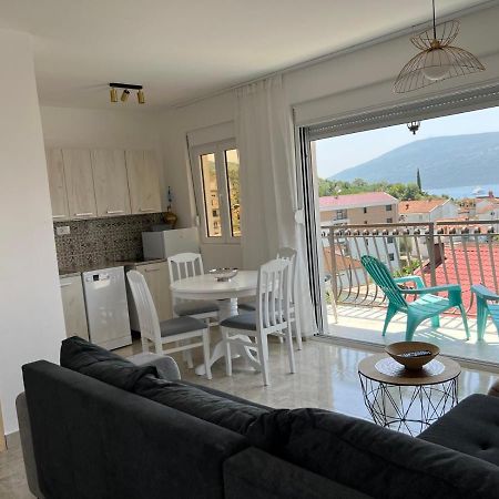 Fortunella Apartments Herceg Novi Esterno foto